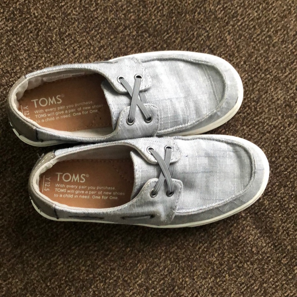 Toms boat shoes